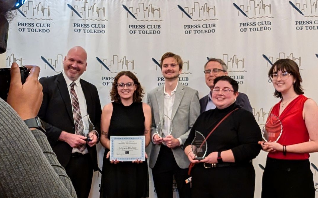 Press Club of Toledo honors students, faculty, alumni